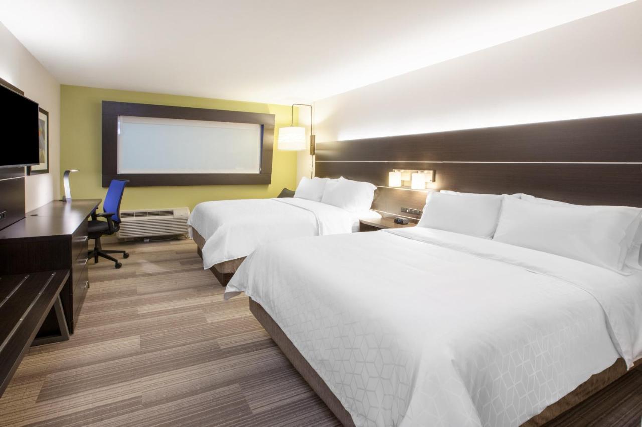 Holiday Inn Express & Suites - Stafford Nw - Sugar Land By Ihg Exterior foto